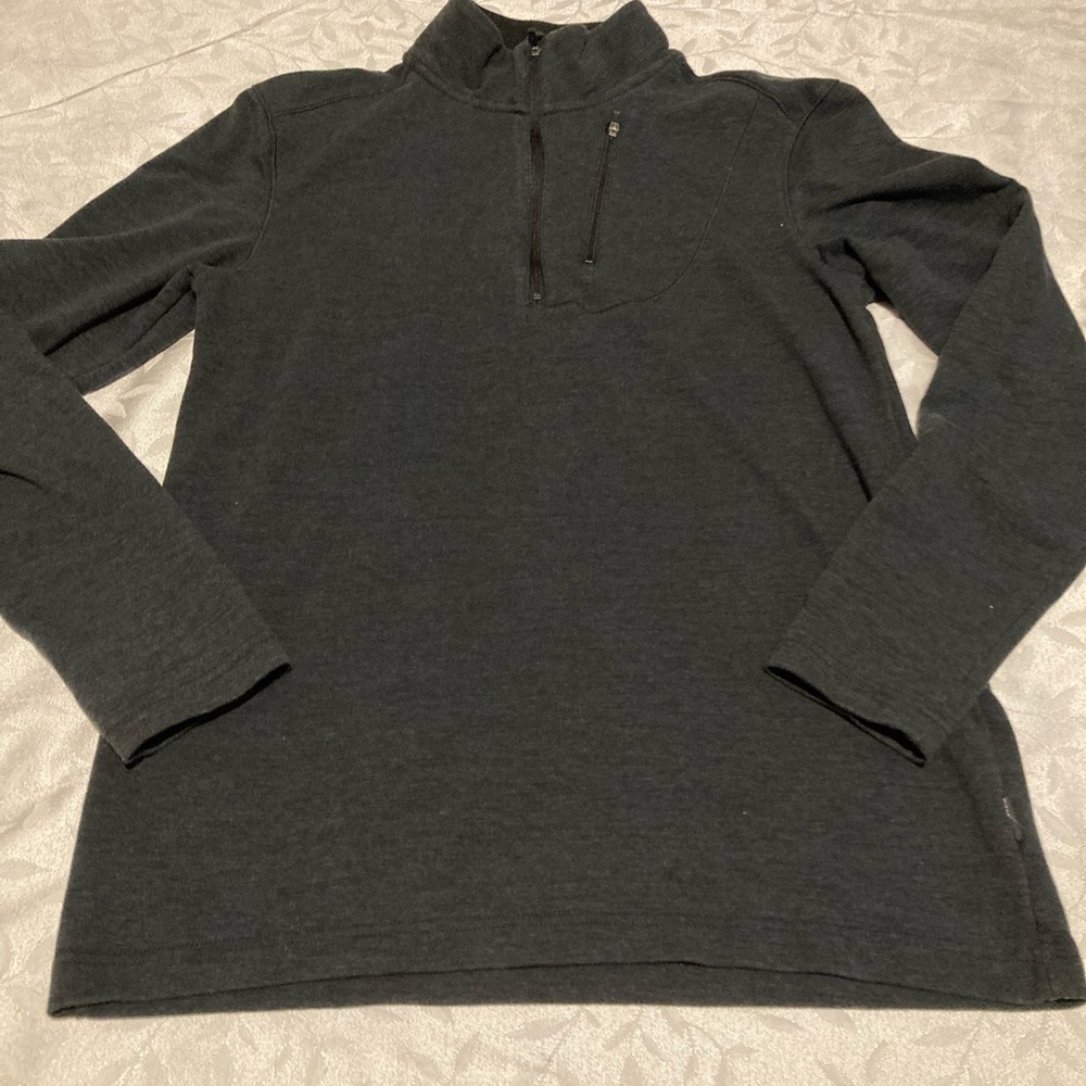 SWISS TECH CHARCOAL GRAY LONG SLEEVE PULLOVER SIZE SMALL